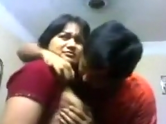 Indian Bhabi n Devar At Home Giving A Kiss & titties deepthroat